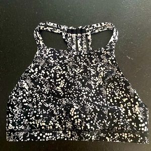 LuLu Lemon high neck sports bra